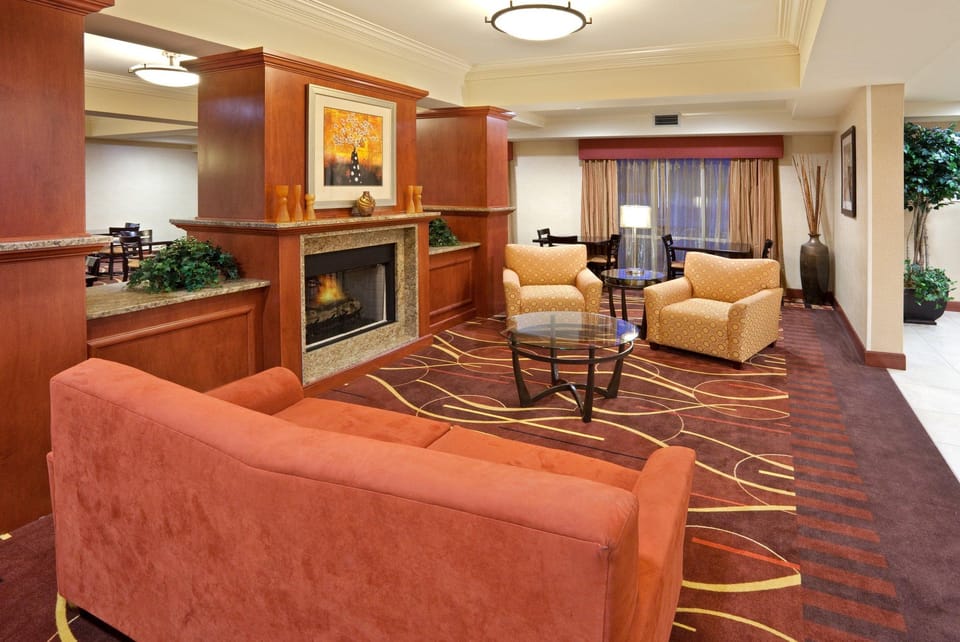 Holiday Inn Express Sumner By IHG Hotel in King County