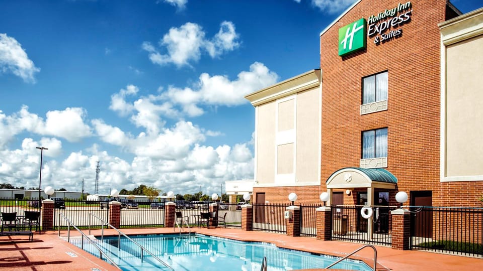 Holiday Inn Express Hotel & Suites Waller By IHG Hotel in Harris County