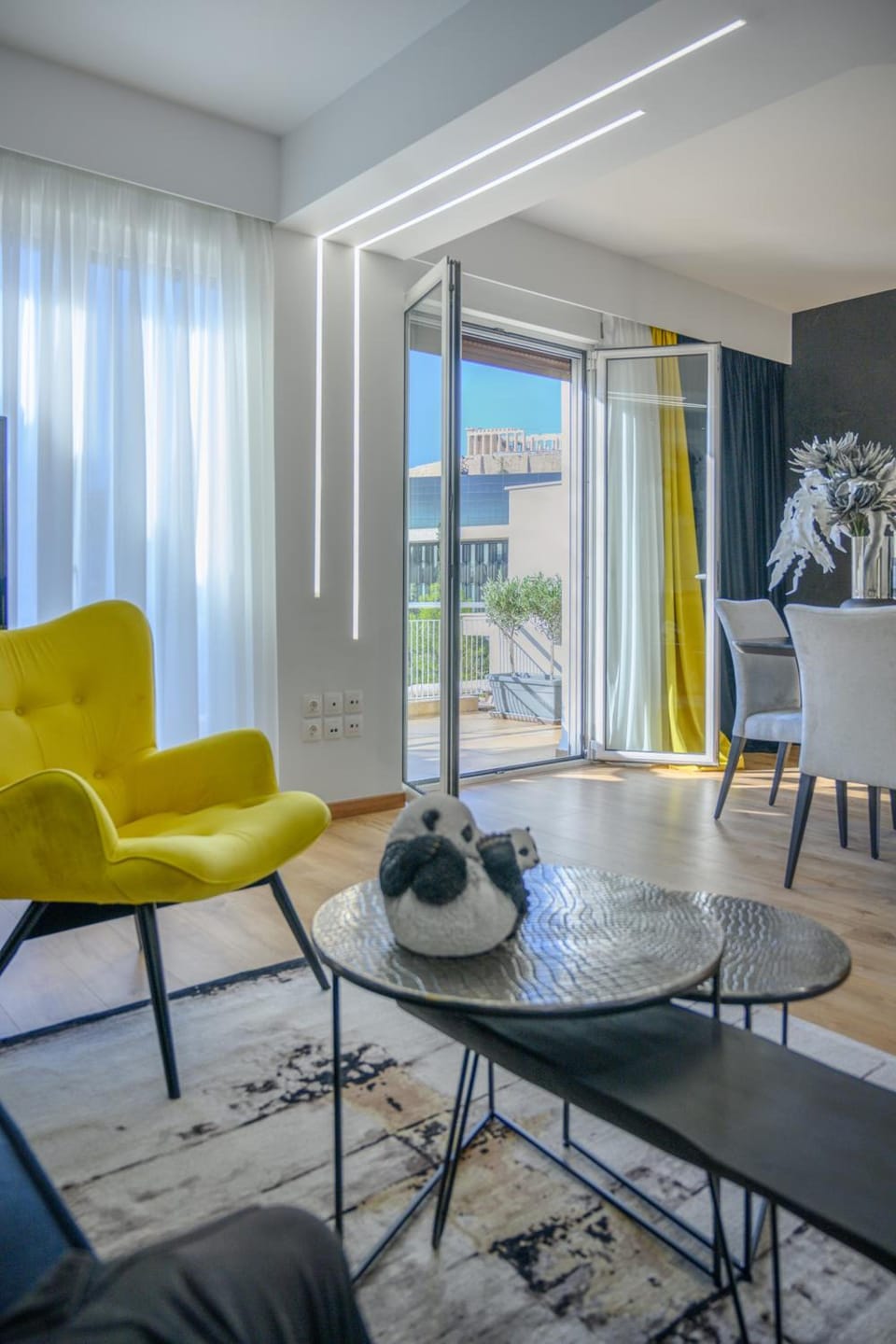 Acropolis View Deluxe Penthouse & Luxury Apartments Hotel in Athens