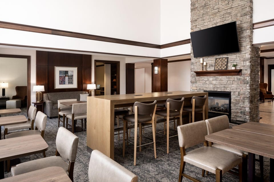 Staybridge Suites Akron-Stow-Cuyahoga Falls By IHG Hotel in Cuyahoga Falls