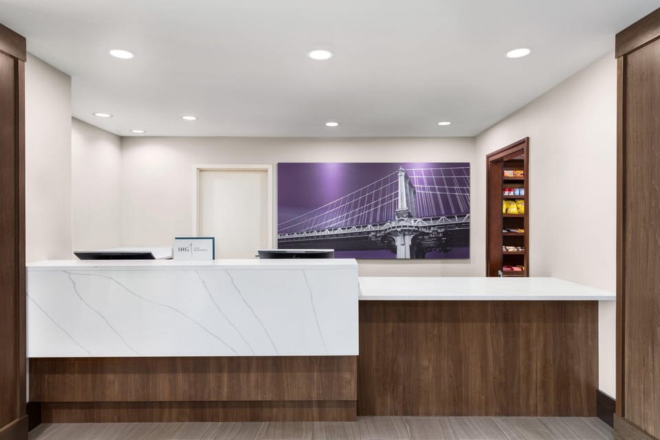 Staybridge Suites Fort Wayne By IHG Hotel in Fort Wayne