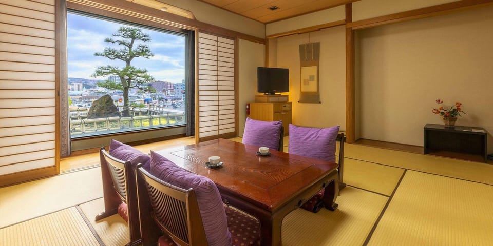 Hotel Livemax Nagasaki Airport  Hotel in Japan