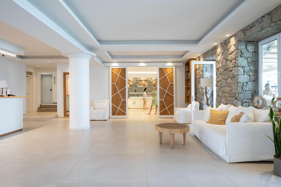 Acrogiali Hotel Hotel in Mykonos, Mikonos 846 00, Greece