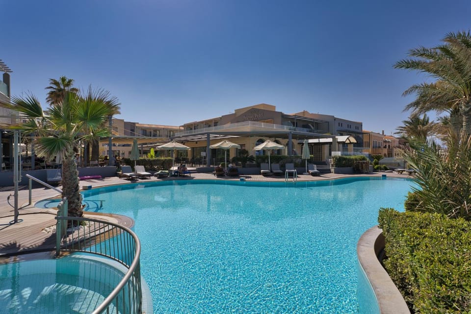 Aegean Pearl Resort in Rethymno