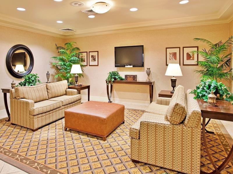 Candlewood Suites Springfield-Medical District Hotel in Springfield