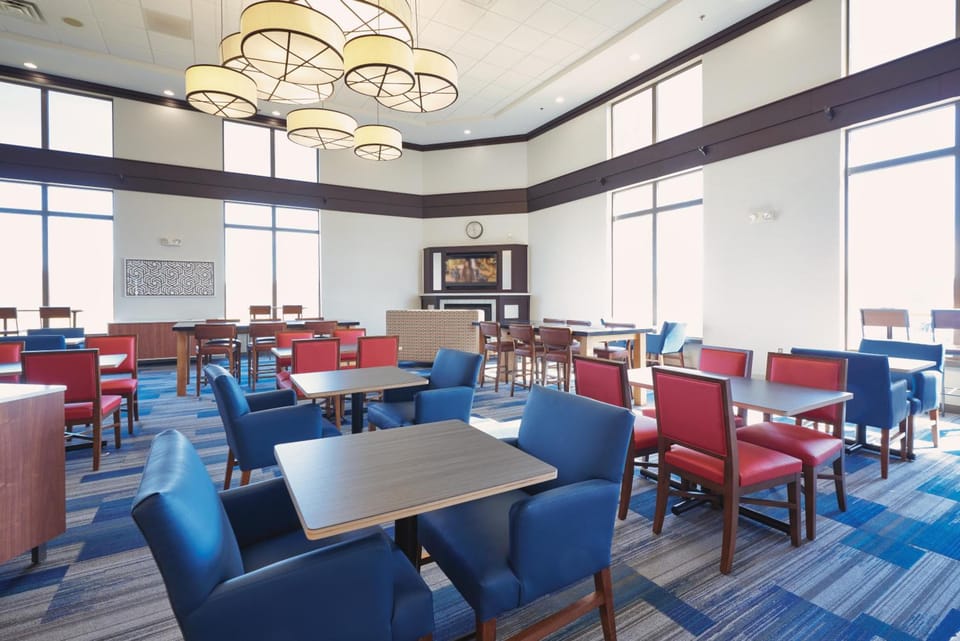 Holiday Inn Express Hotel and Suites Akron South-Airport Area By IHG Hotel in Ohio