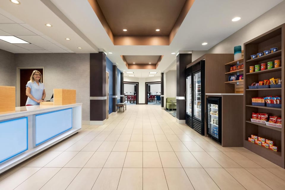 Holiday Inn Express Hotel and Suites Akron South-Airport Area By IHG Hotel in Ohio