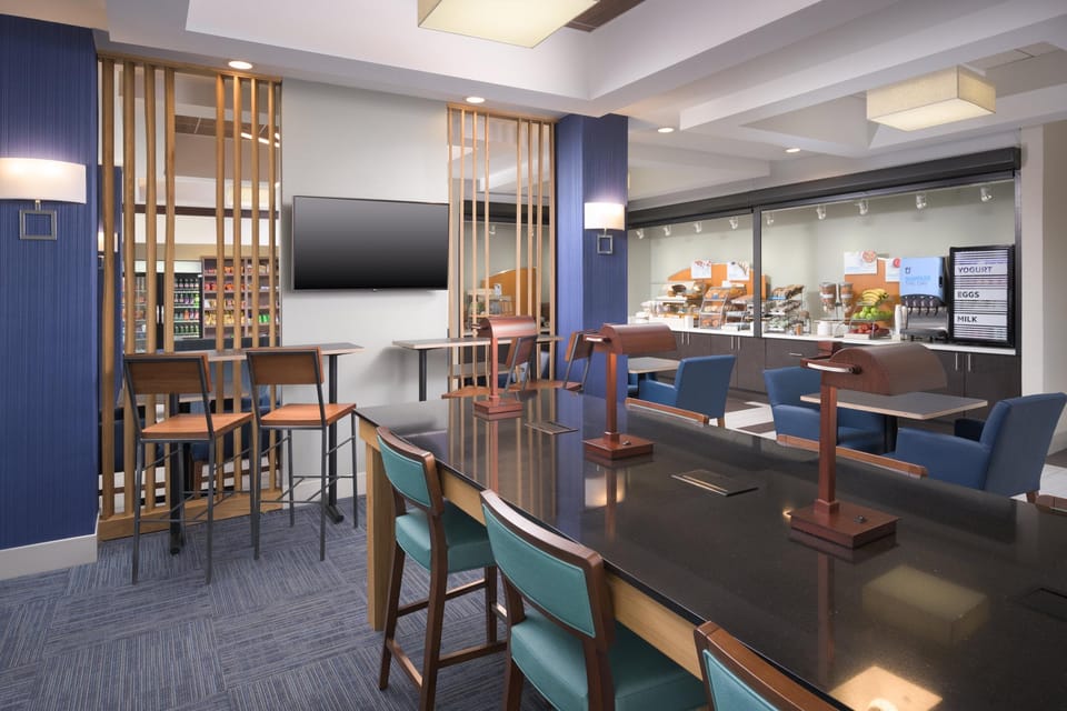 Holiday Inn Express Hotel & Suites Chattanooga Downtown By IHG Hotel in Chattanooga