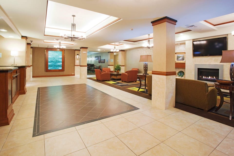 Holiday Inn Express and Suites Los Alamos Entrada Park By IHG Hotel in Los Alamos