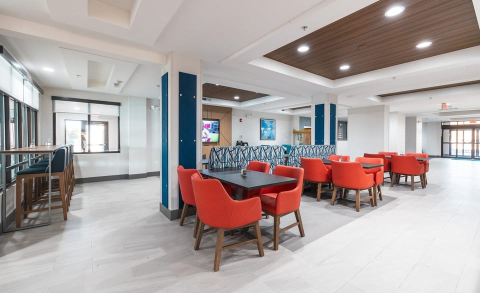 Holiday Inn Express Hotel and Suites Saint Robert By IHG Hotel in Saint Robert