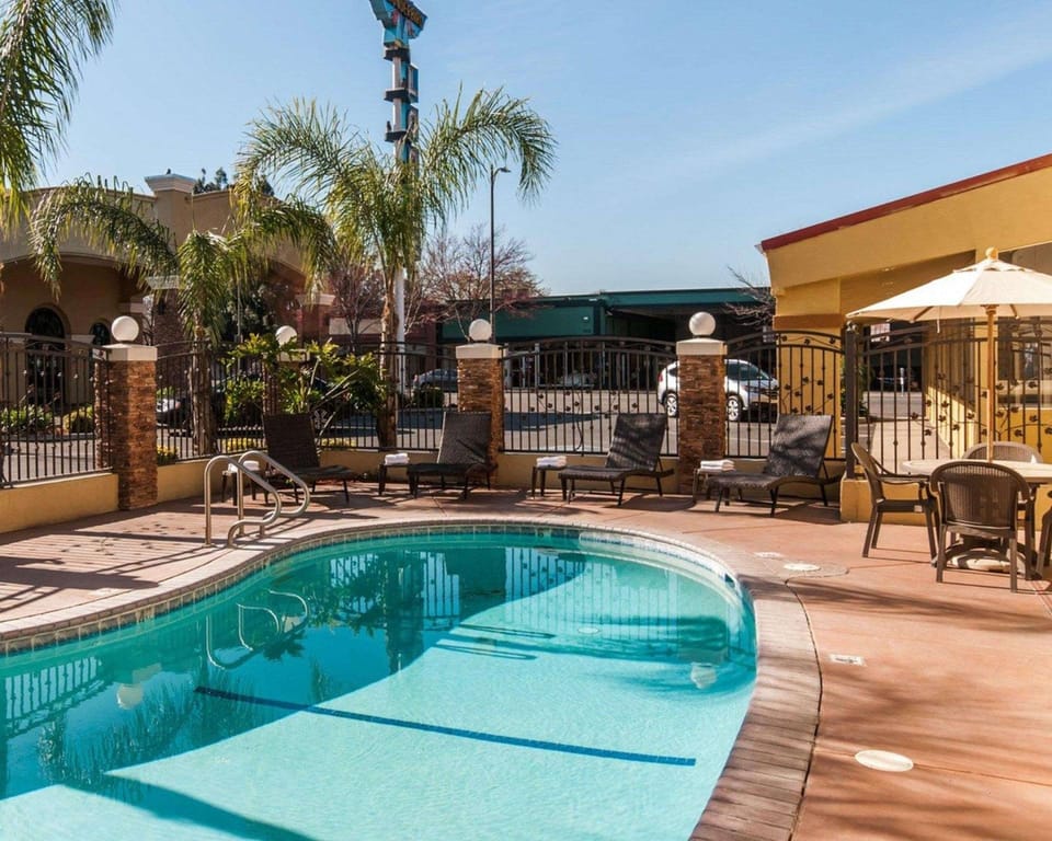 Quality Inn Near Chico State Hotel in Chico