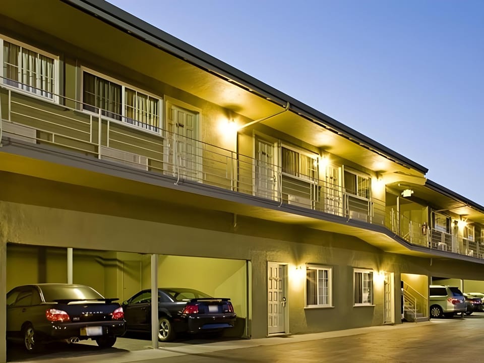 Hotel Parmani Motel in Menlo Park