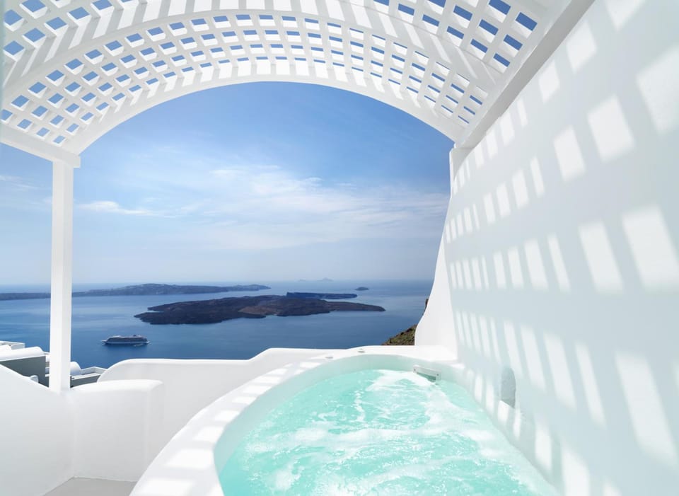 Tholos Resort Hotel Hotel in Imerovigli