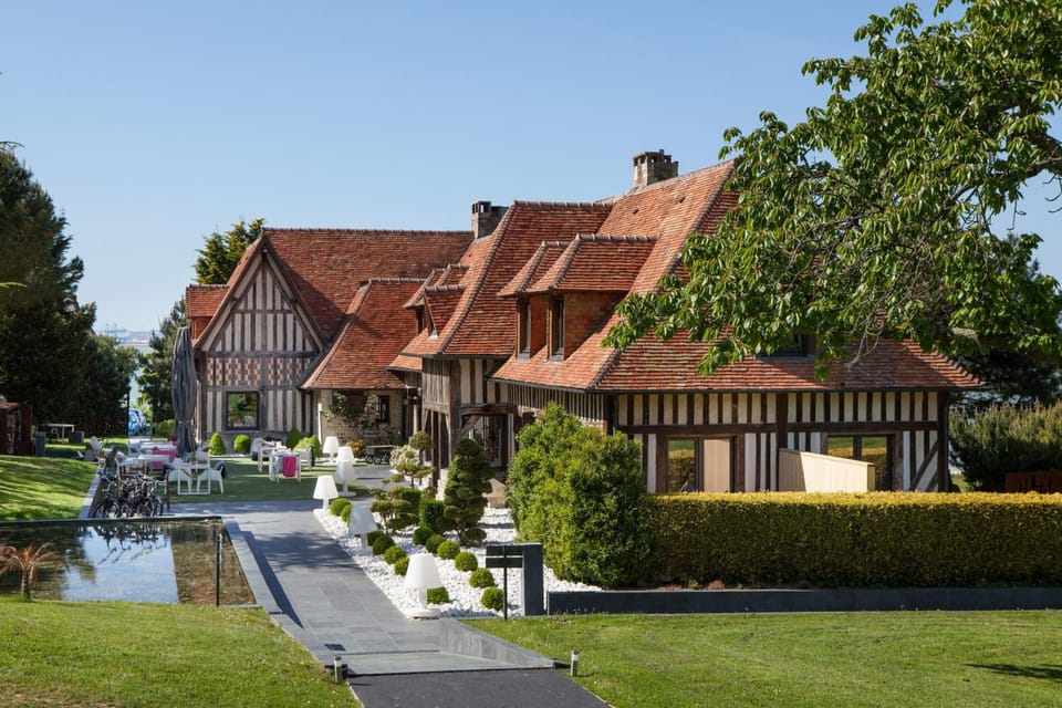 La Chaumiere Hotel in Honfleur