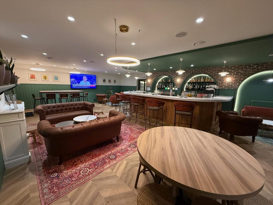 Bar/lounge