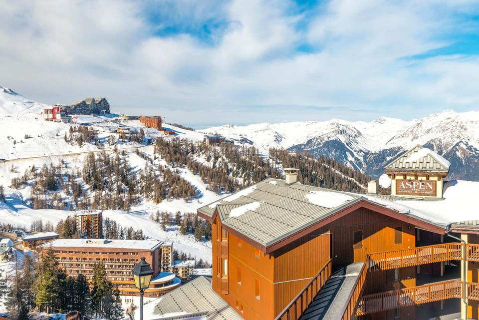 Lagrange Vacances Aspen Apartment hotel in Mâcot-la-Plagne