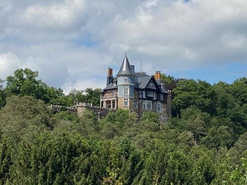 Studio & Appartement au Lac Hotel in Wallonia, Belgium