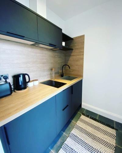 Cuckoo Rooms Hotel in Colchester