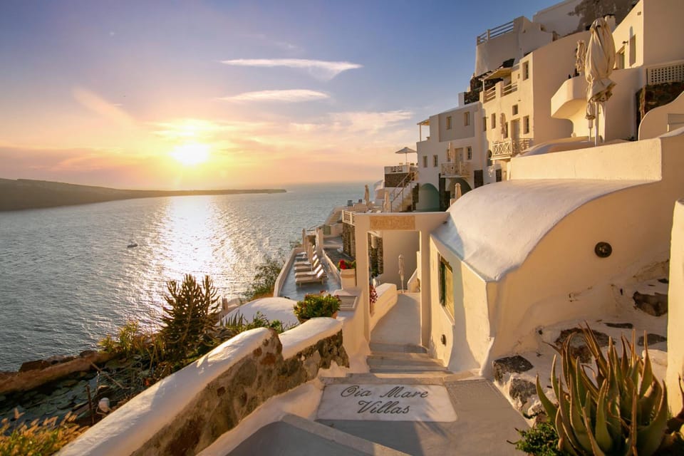 Oia Mare Villas Resort in Oia