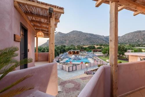 Paradisio Baby & Kinder Apartments Hotel in Crete