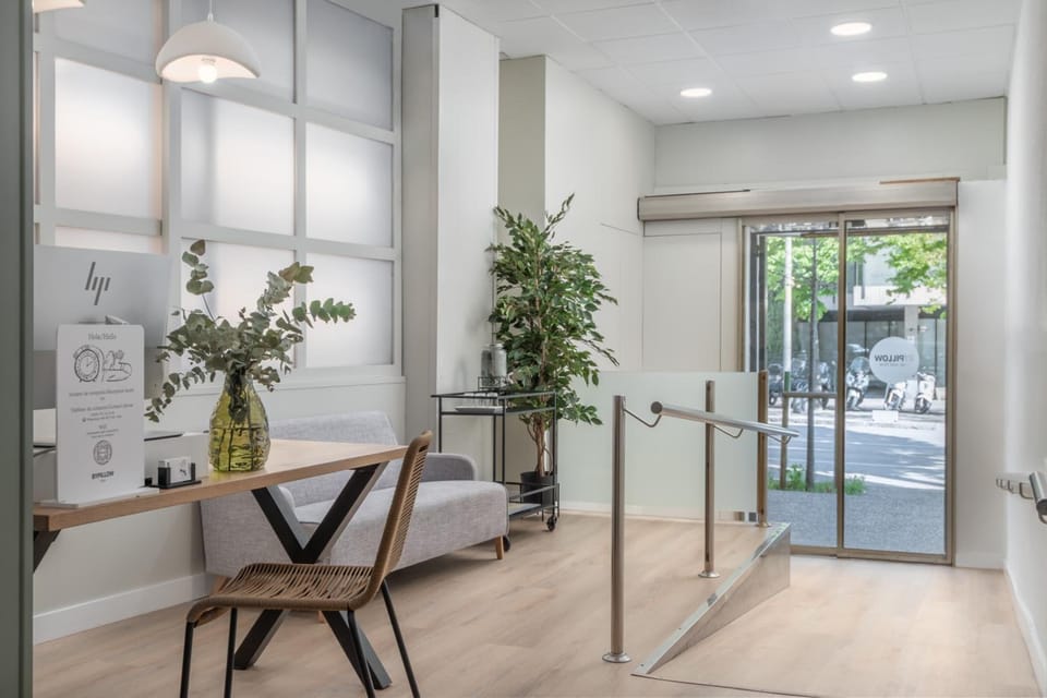 BYPILLOW Erba Hotel in Girona