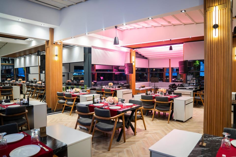 Leman Hotel Hotel in Decentralized Administration of the Aegean