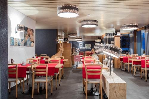 Hotel du Lac Hotel in Crans-Montana