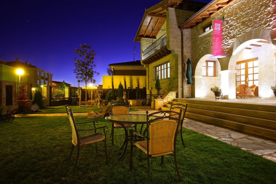 Hotel El Juglar Hotel in Olite