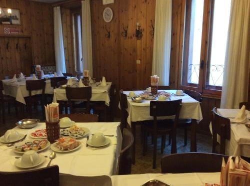 Albergo Cervo Hotel in Ponte di Legno