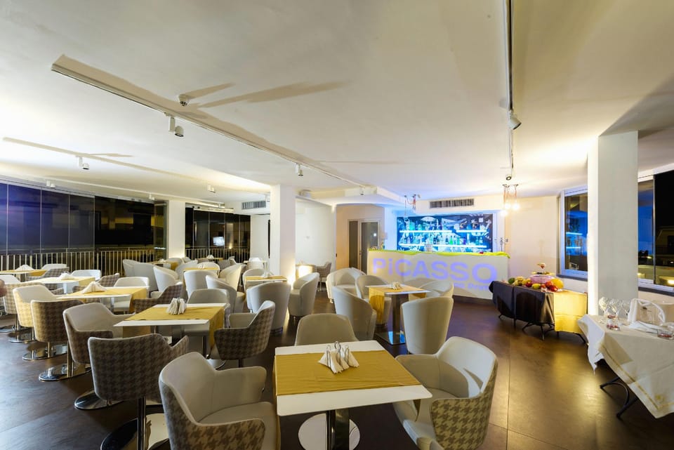 Hotel Leonessa Hotel in Naples