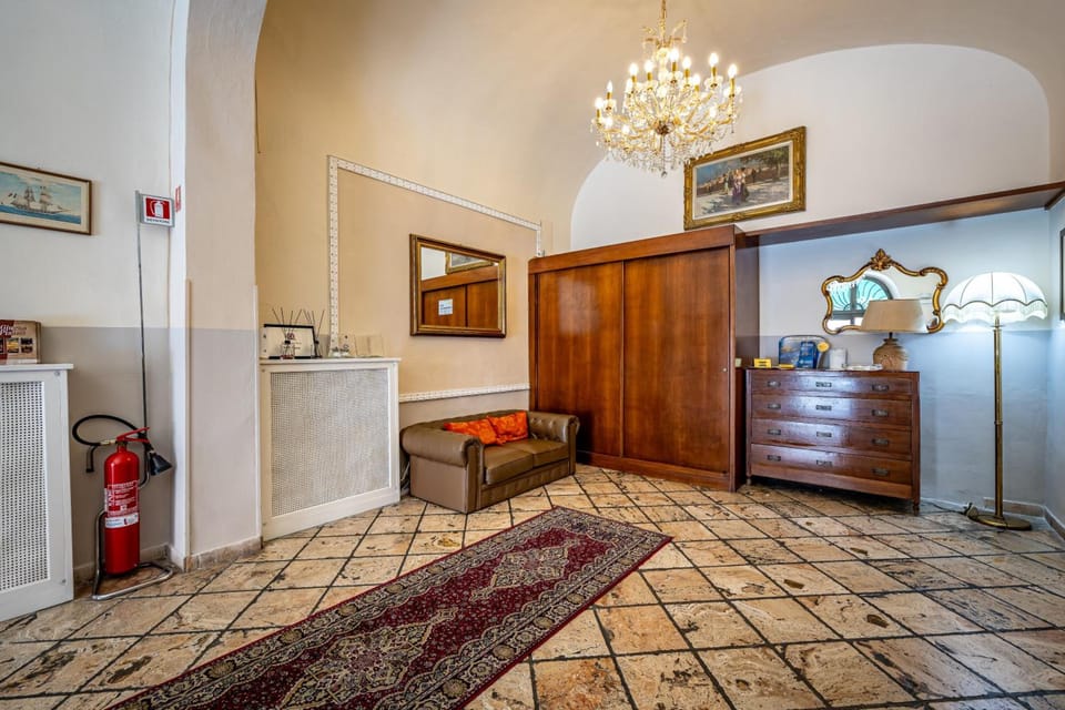 Hotel Minerva Hotel in Pisa