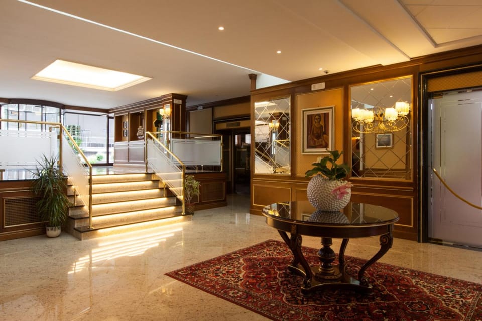 LVG Hotel Collection - Il Chiostro Hotel in Intra