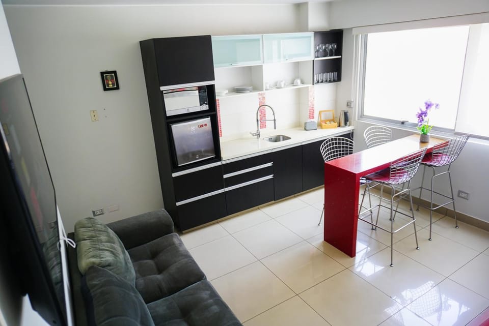 Apart Hotel Petit Palace Suites Apartment hotel in Miraflores