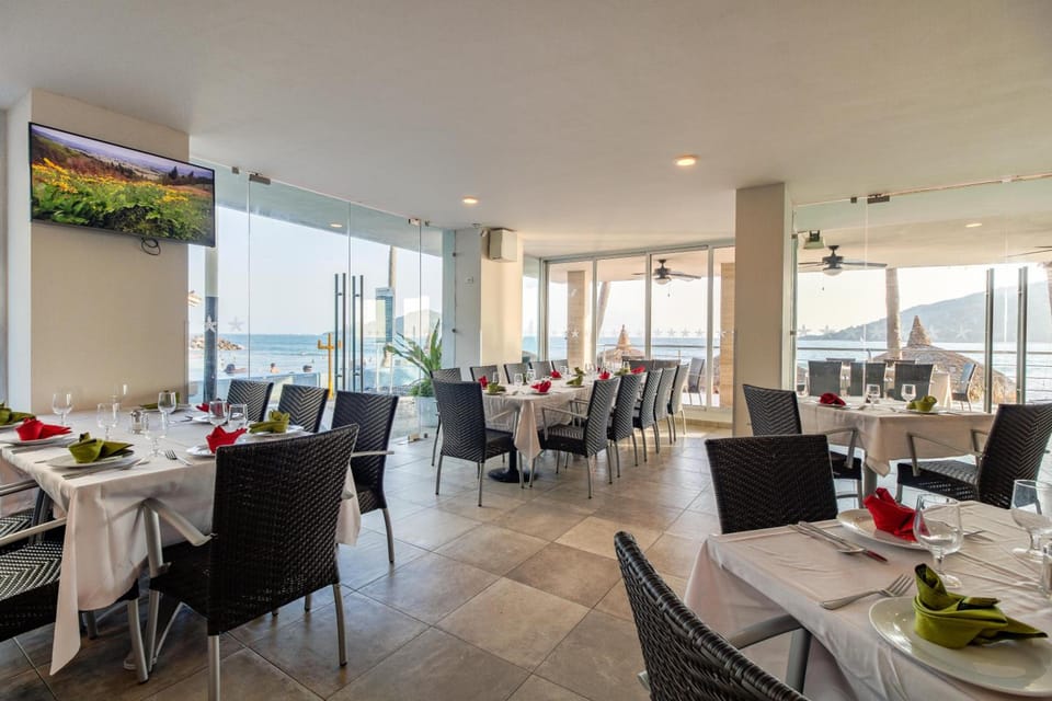 Star Palace Beach Hotel Hotel in Mazatlan