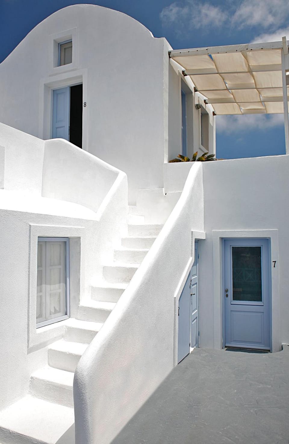 Armeni Village Rooms & Suites Hotel in Oia