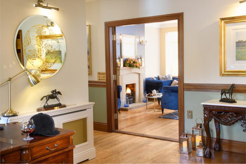 Bunratty Manor Hotel Hotel in County Limerick