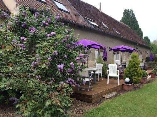Chambres D'hotes Du Domaine De Jacquelin Hotel in Centre-Val de Loire