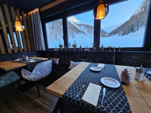 Chasa Castello relax & spa Hotel in Canton of Grisons