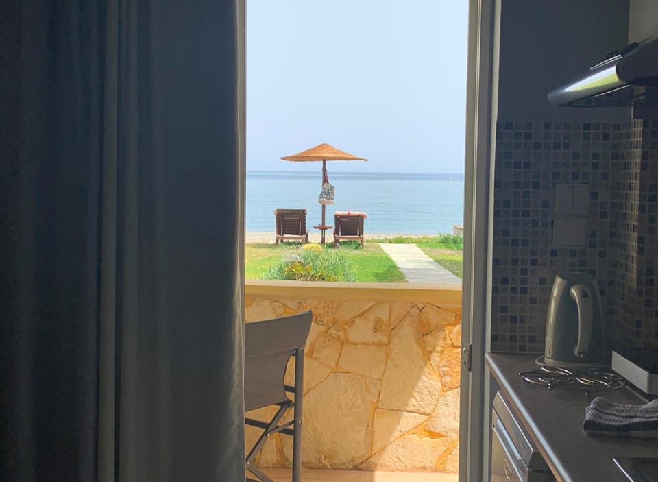 Ermis Suites Hotel in Agia Marina