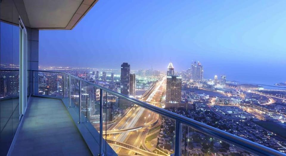 La Suite Dubai Hotel & Apartments Operated by Minor Hotels Apartment hotel in Dubai