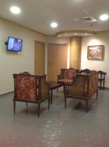 Hostal Bisbal ONLY ADULTS NO AC Hotel in Valencia