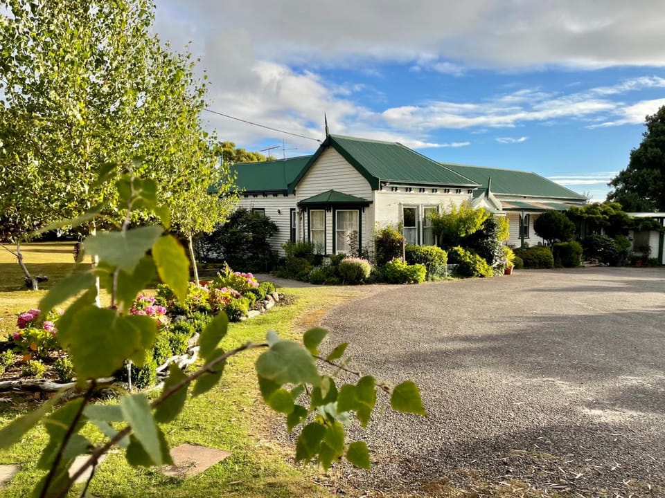 Strahan Wilderness Lodge Lodge in Strahan