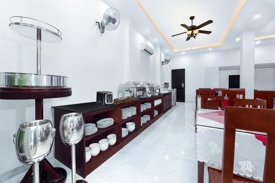 Gold Coast Da Nang Hotel Hotel in Da Nang