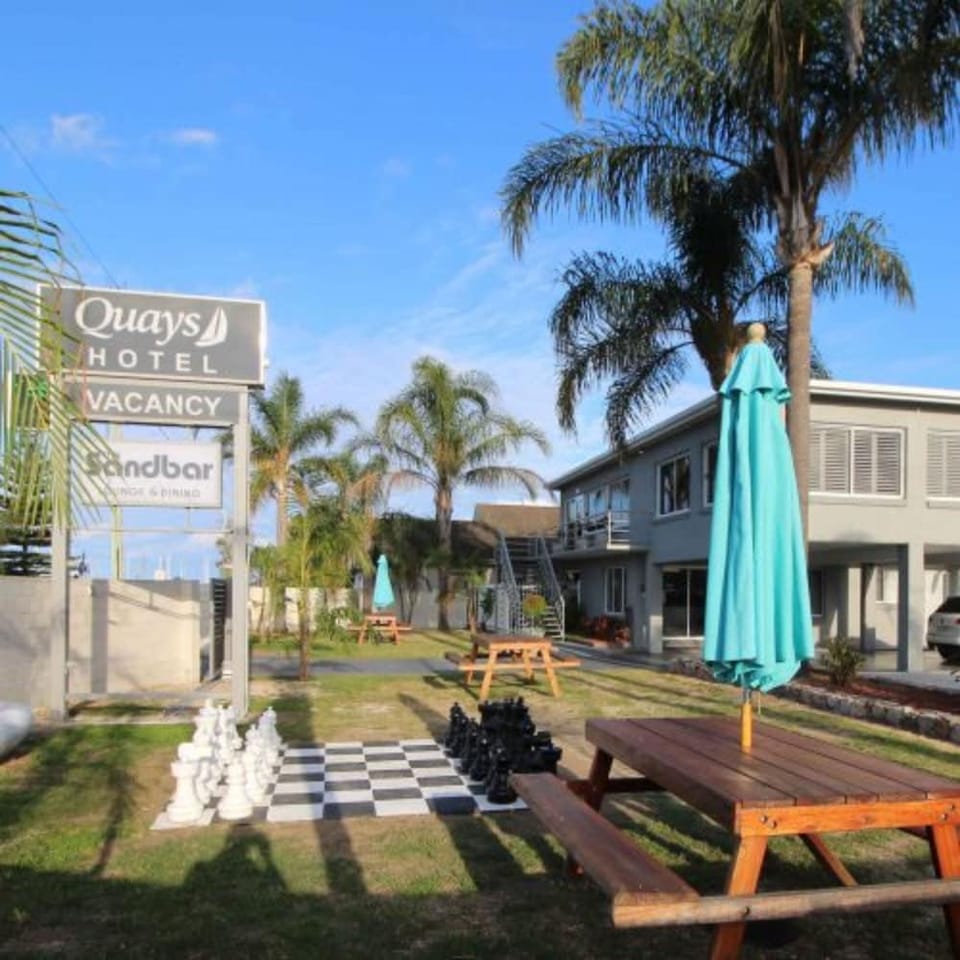 Quays Hotel Hotel in Batemans Bay
