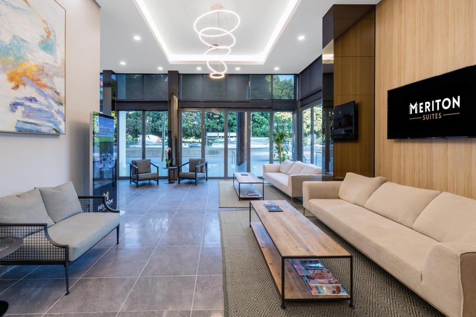 Meriton Suites Waterloo Apartment hotel in Sydney