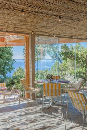 Residence hoteliere Le Provencal a Giens - Bord de mer Hotel in Hyères