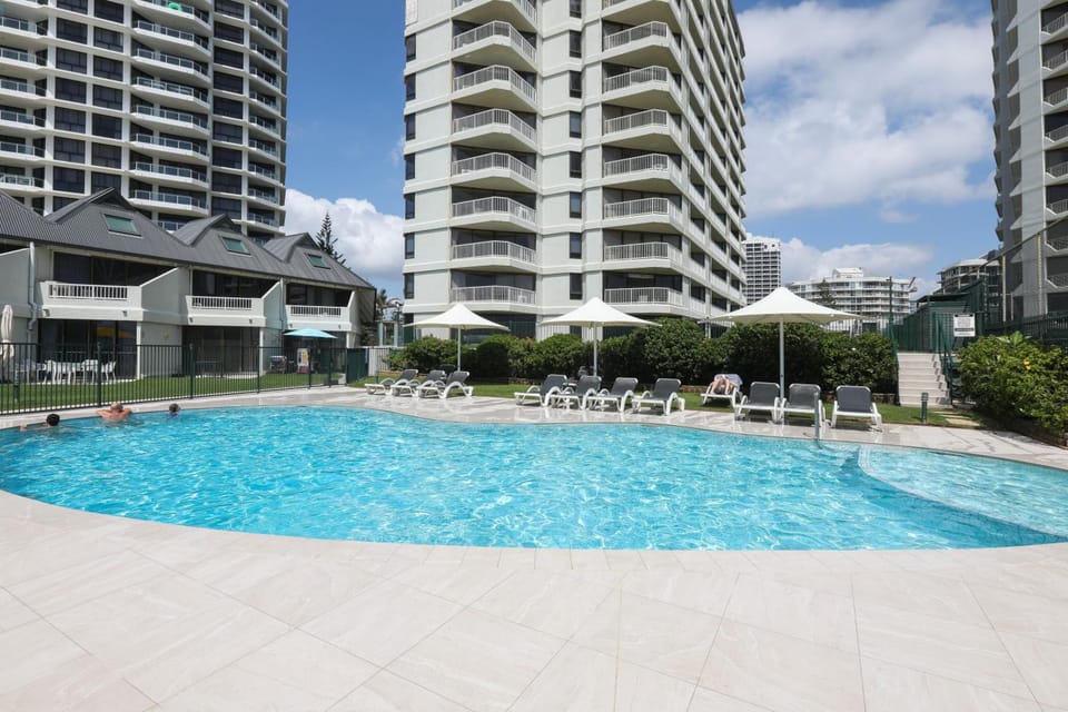 The Breakers Holiday Apartments Apartment hotel in Surfers Paradise