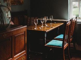 The Crown Inn, Roecliffe Inn in Borough of Harrogate