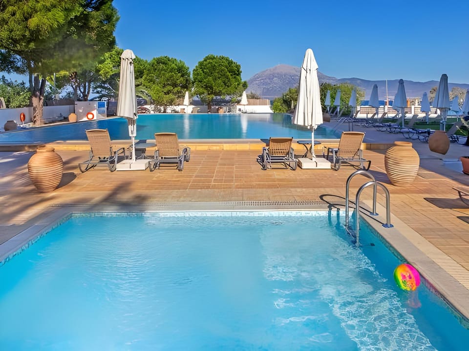 Achaia Beach Hotel, Vassilicos House of Hospitality Hotel in Peloponnese, Western Greece and the Ionian