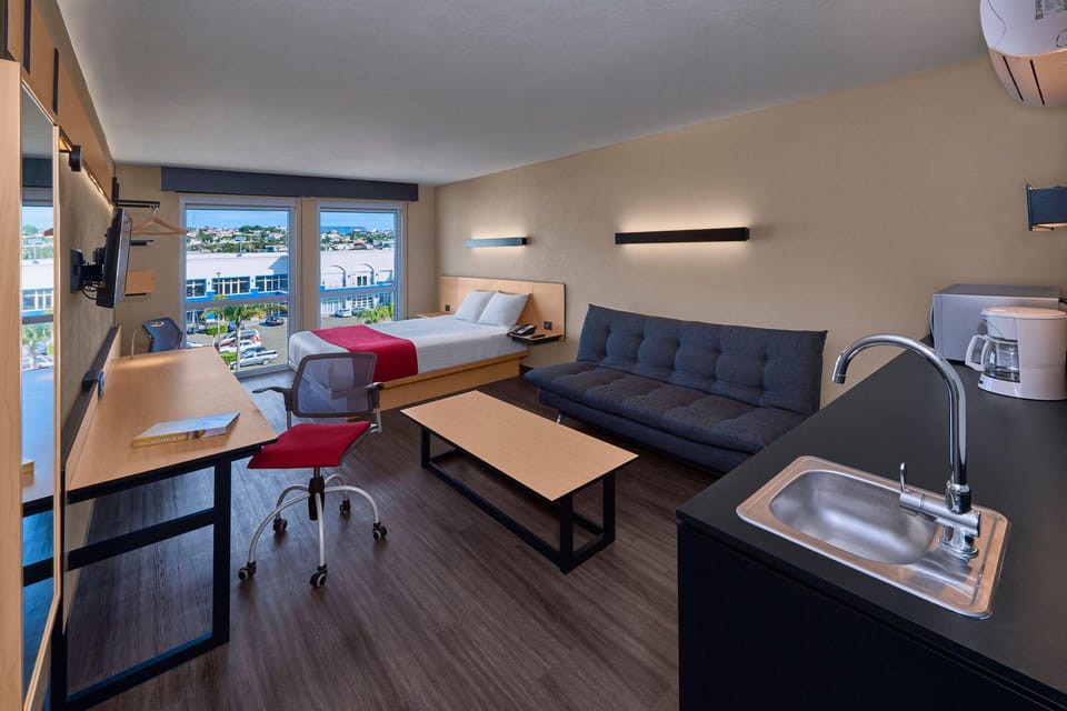 Guestroom